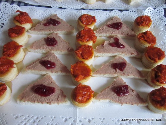 ANIVERSARI CARLA, CANAPÉS PASTISSOS, VERDURES BANY MOCTURN 027
