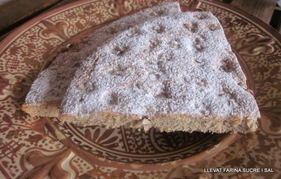 taula-girasols-pastc3ads-marroiqui-018-e1379424425465