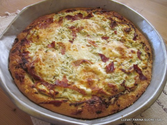 focaccia de mató i espinacs 